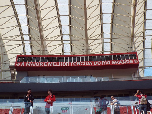 球队年轻的 球队年轻的