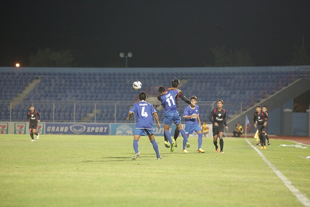 加强与其他 加强与其他